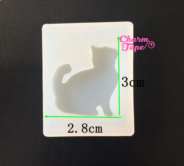 Kitty Cat charm Silicon mold flexible, for polymer clay, resin jewelry Q058